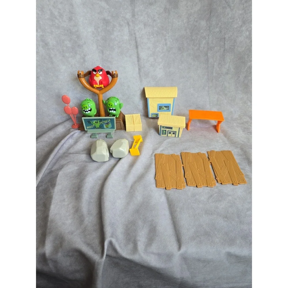 Spin Master Angry Birds Pig City Strike Slingshot Action Game Replacement Parts